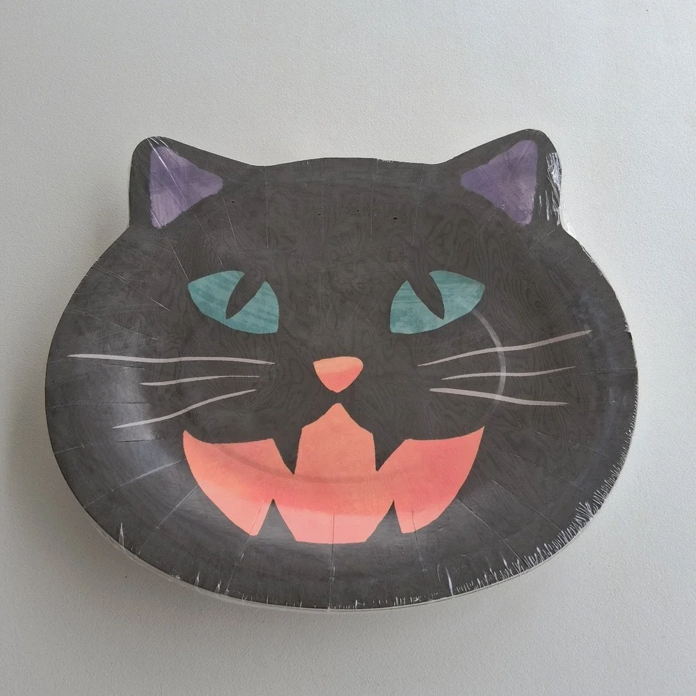 Lady Jayne Halloween Black Cat Shaped Paper Plates Pack of 16 Party Supplies New